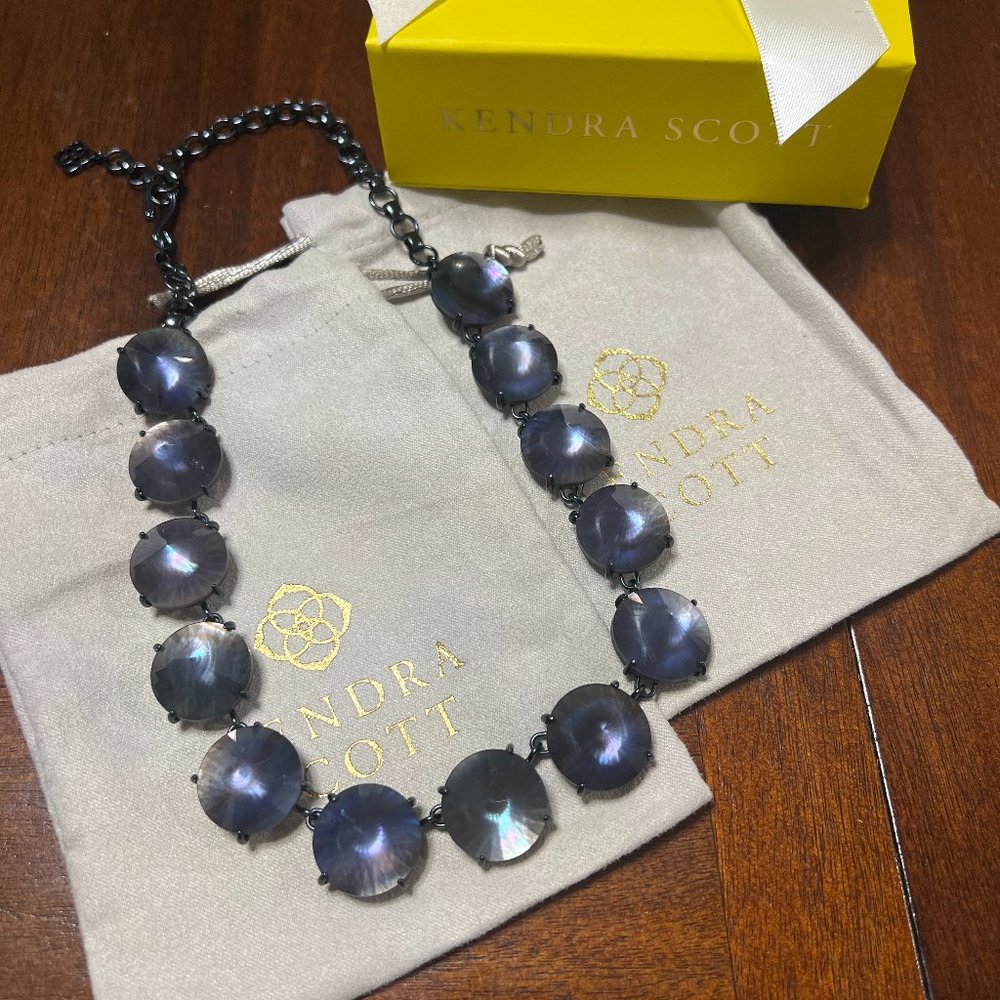 NWOT Kendra Scott Jolie Statement Necklace in Navy Gun Metal